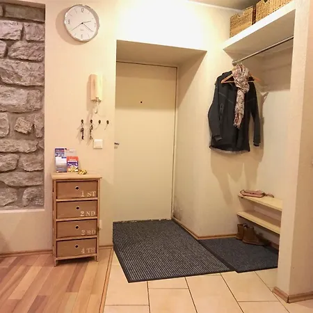 Trendy • City Flat W/kitchenette